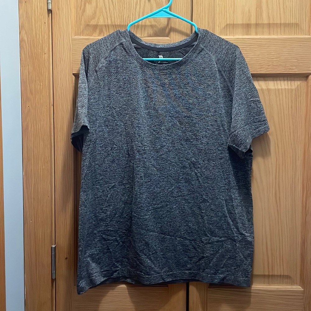 All in motion work out tee